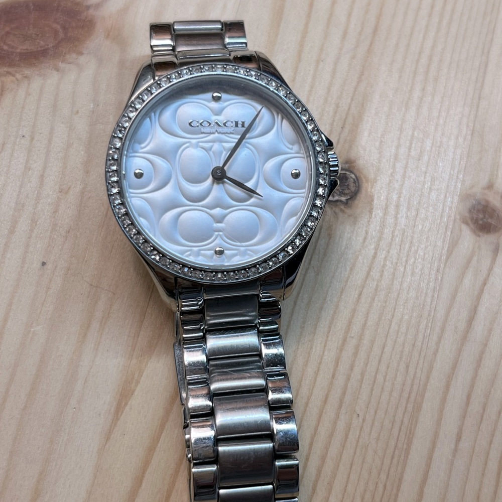 Coach watch Silvertone Crystal accent